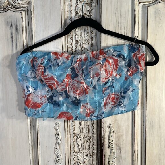 Curated Two Piece Y2K Bundle - Picture 4 of 6